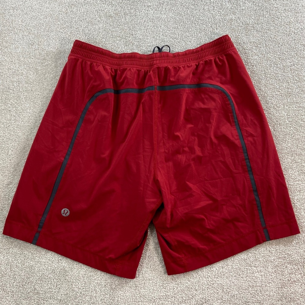 Lululemon Run: Response Athletic Shorts Mens Large Red Lined Training Running
